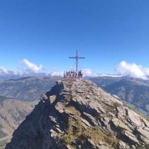 Bayerwaldbiathleten machen sich neben Wierer und Hofer für den Winter fit