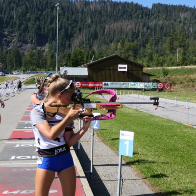 Johanna Killinger und Antonia Wallner beim BSV Lehrgang in Ruhpolding thumbnail